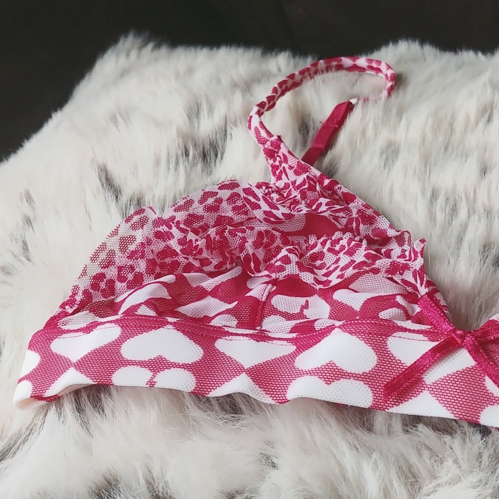 EXPRESS 💕Ruffle💕 Bra - Picture 2 of 7